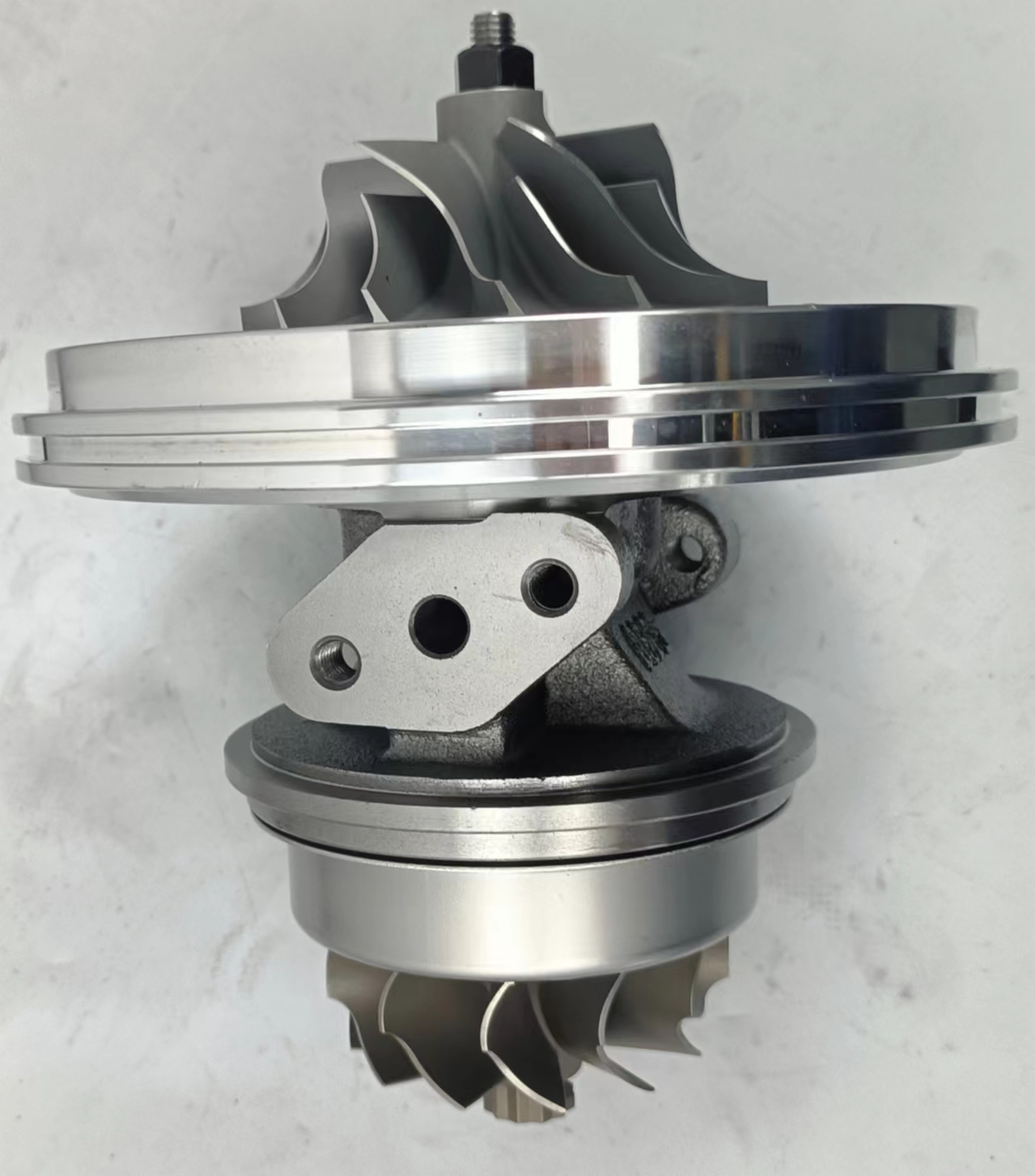 Turbocharger Cartridge Model 615 61110223 or 7536280 Part number JX-47 (3)