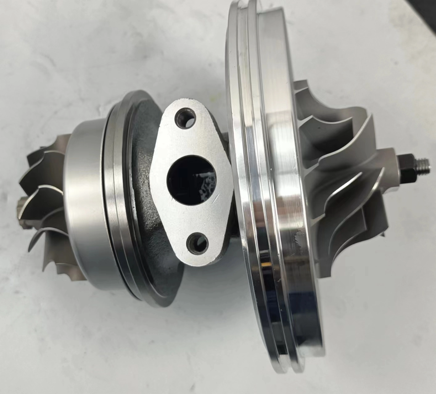 Turbocharger Cartridge Model: 615 61110223 or 7536280 Part number JX-47